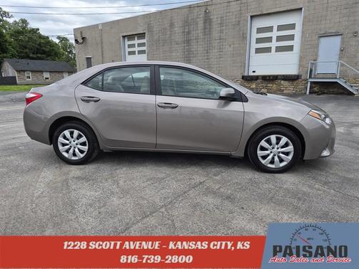 Brown 2016 Toyota Corolla LE