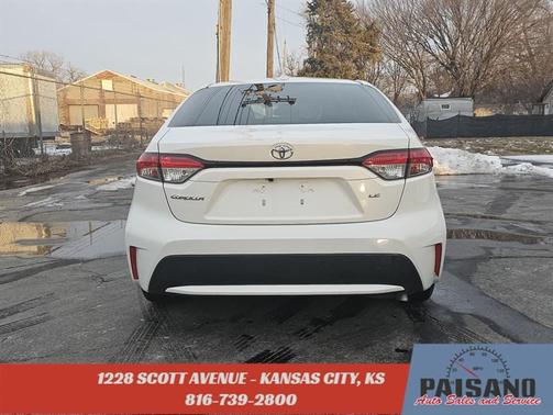 2020 Toyota Corolla LE