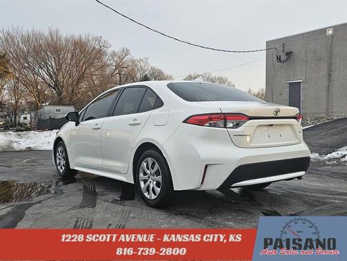 2020 Toyota Corolla LE