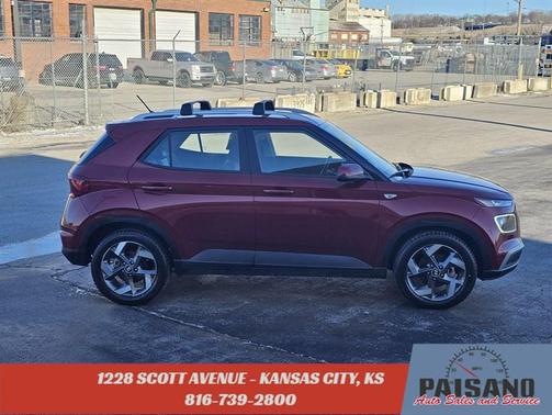 2024 Hyundai VENUE Limited