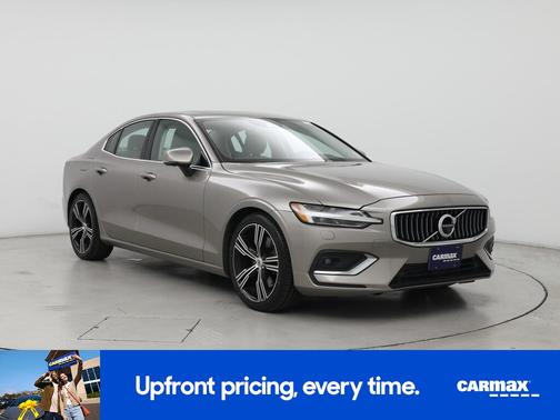 Gray 2019 Volvo S60 T6 Inscription