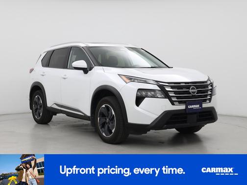 White 2024 Nissan Rogue SV