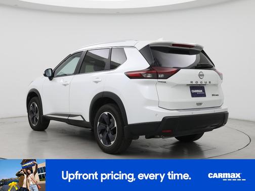 White 2024 Nissan Rogue SV