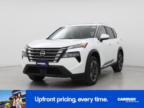 White 2024 Nissan Rogue SV