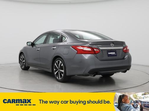 2016 Nissan Altima SR