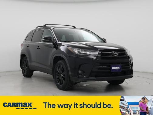 2019 Toyota Highlander SE