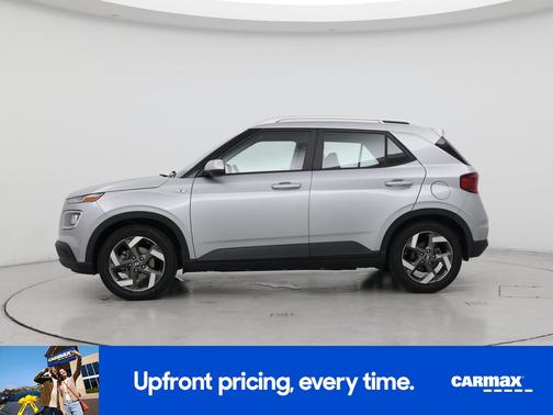 Silver 2021 Hyundai VENUE SEL