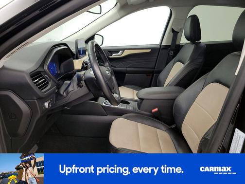 2021 Ford Escape Titanium