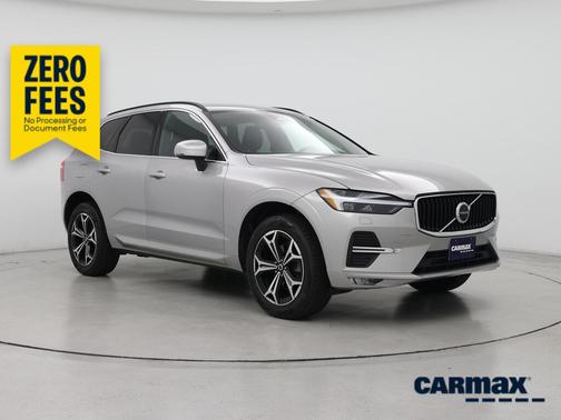 Gray 2022 Volvo XC60 B5 Momentum
