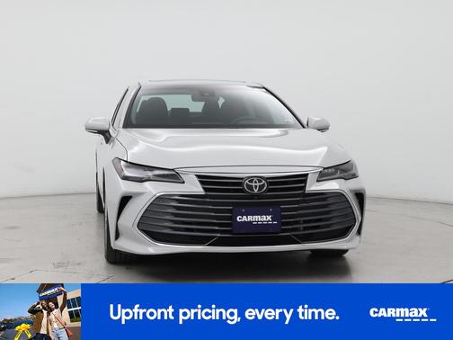 White 2022 Toyota Avalon Limited