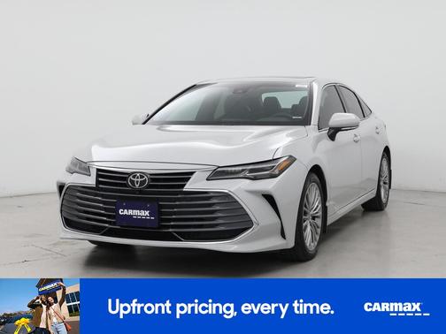 White 2022 Toyota Avalon Limited