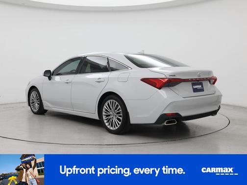 White 2022 Toyota Avalon Limited