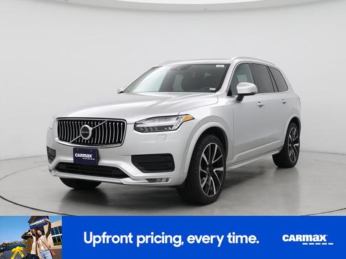 2021 Volvo XC90 T6 Momentum