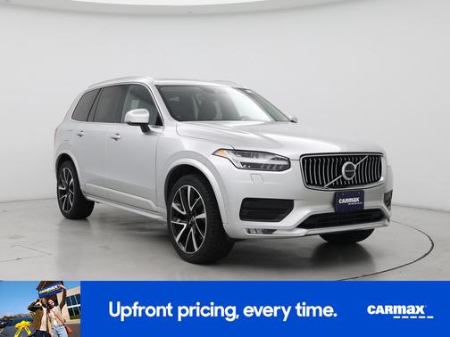 2021 Volvo XC90 T6 Momentum