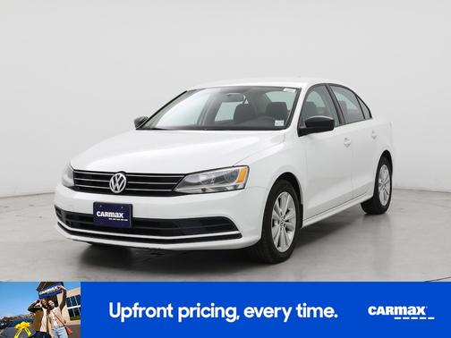 White 2015 Volkswagen Jetta SE