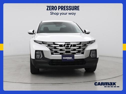 White 2024 Hyundai SANTA CRUZ SEL