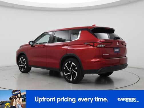 2022 Mitsubishi Outlander ES