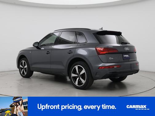 Gray 2022 Audi Q5 S-Line Prestige