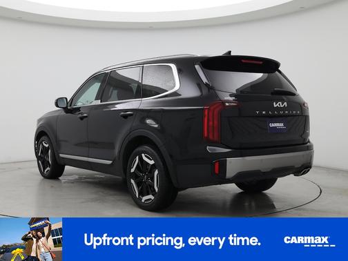Black 2025 Kia Telluride S