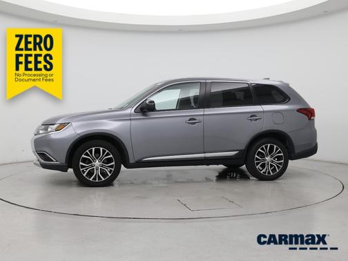 Silver 2017 Mitsubishi Outlander ES