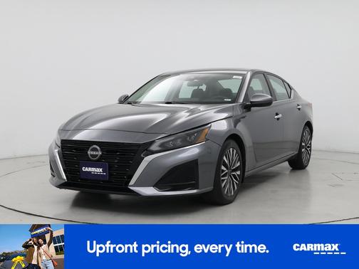 2023 Nissan Altima SV