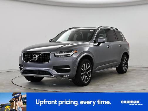 2018 Volvo XC90 T6 Momentum