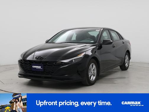 2023 Hyundai ELANTRA SE