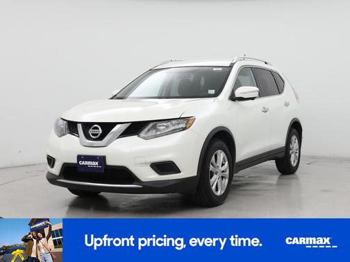 White 2015 Nissan Rogue SV
