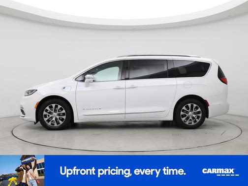 2024 Chrysler Pacifica Hybrid Pinnacle