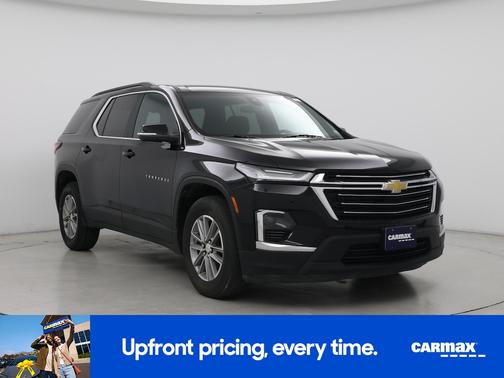 Black 2023 Chevrolet Traverse LT Cloth