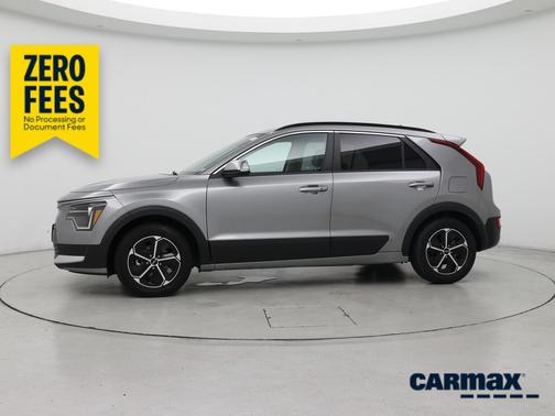Gray 2023 Kia Niro EX