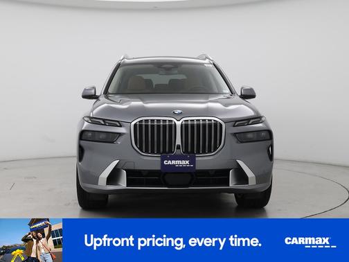 Silver 2024 BMW X7 xDrive40i