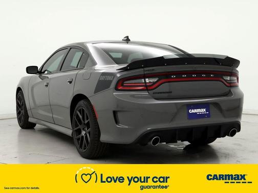 Photo 2 of 27 of 2017 Dodge Charger R/T