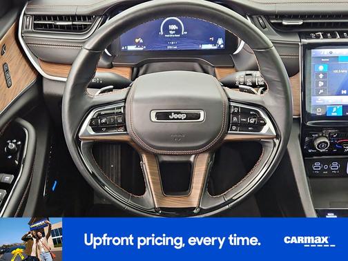 2022 Jeep Grand Cherokee Summit