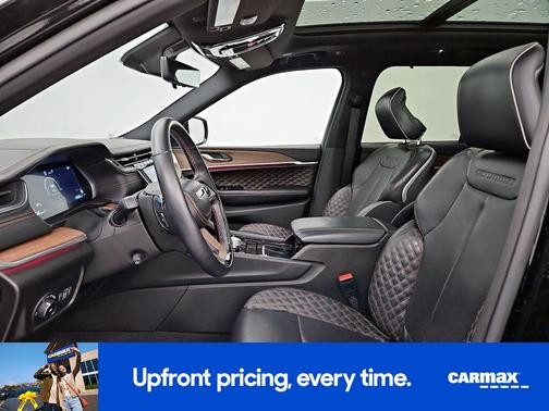 2022 Jeep Grand Cherokee Summit