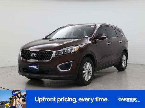 Burgundy 2017 Kia Sorento LX