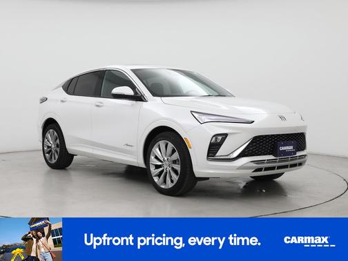White 2024 Buick Envista Avenir