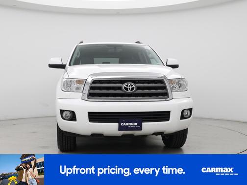 White 2017 Toyota Sequoia SR5