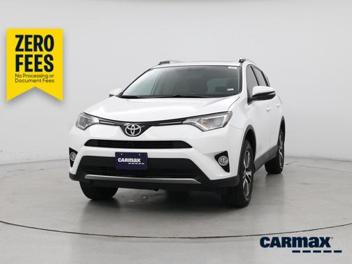 White 2016 Toyota RAV4 XLE