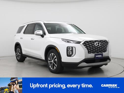 White 2020 Hyundai PALISADE SEL