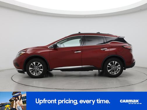 Red 2018 Nissan Murano SV