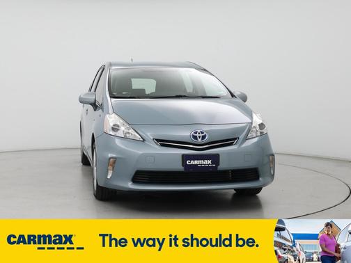 2014 Toyota Prius v Three