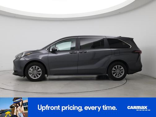 Gray 2025 Toyota Sienna LE