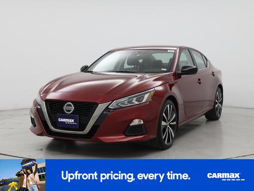 2022 Nissan Altima SR