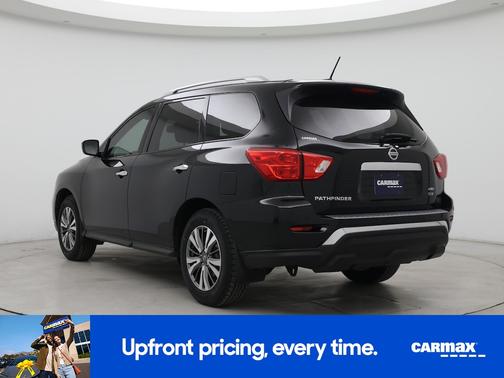 2018 Nissan Pathfinder SV