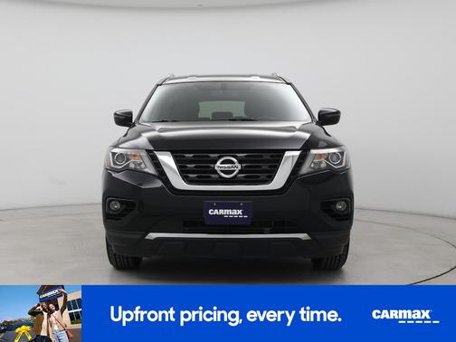 2018 Nissan Pathfinder SV