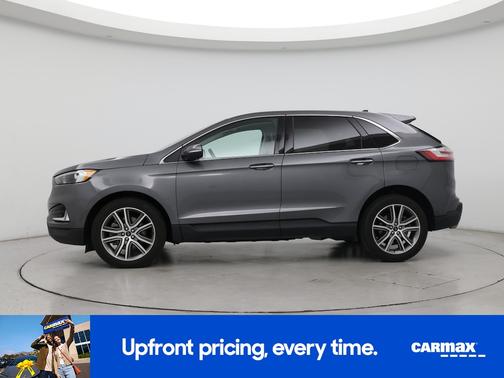 Gray 2022 Ford Edge Titanium