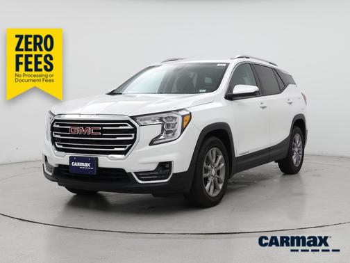 White 2024 GMC Terrain SLT