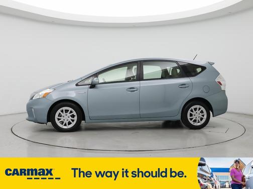 2014 Toyota Prius v Three