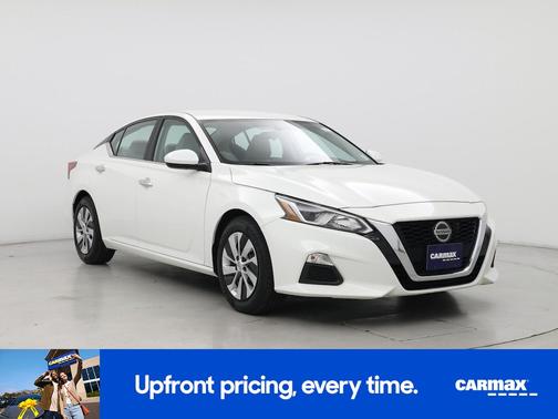 White 2020 Nissan Altima S